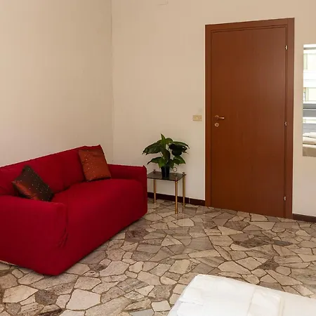 Doria Guest House Milánó